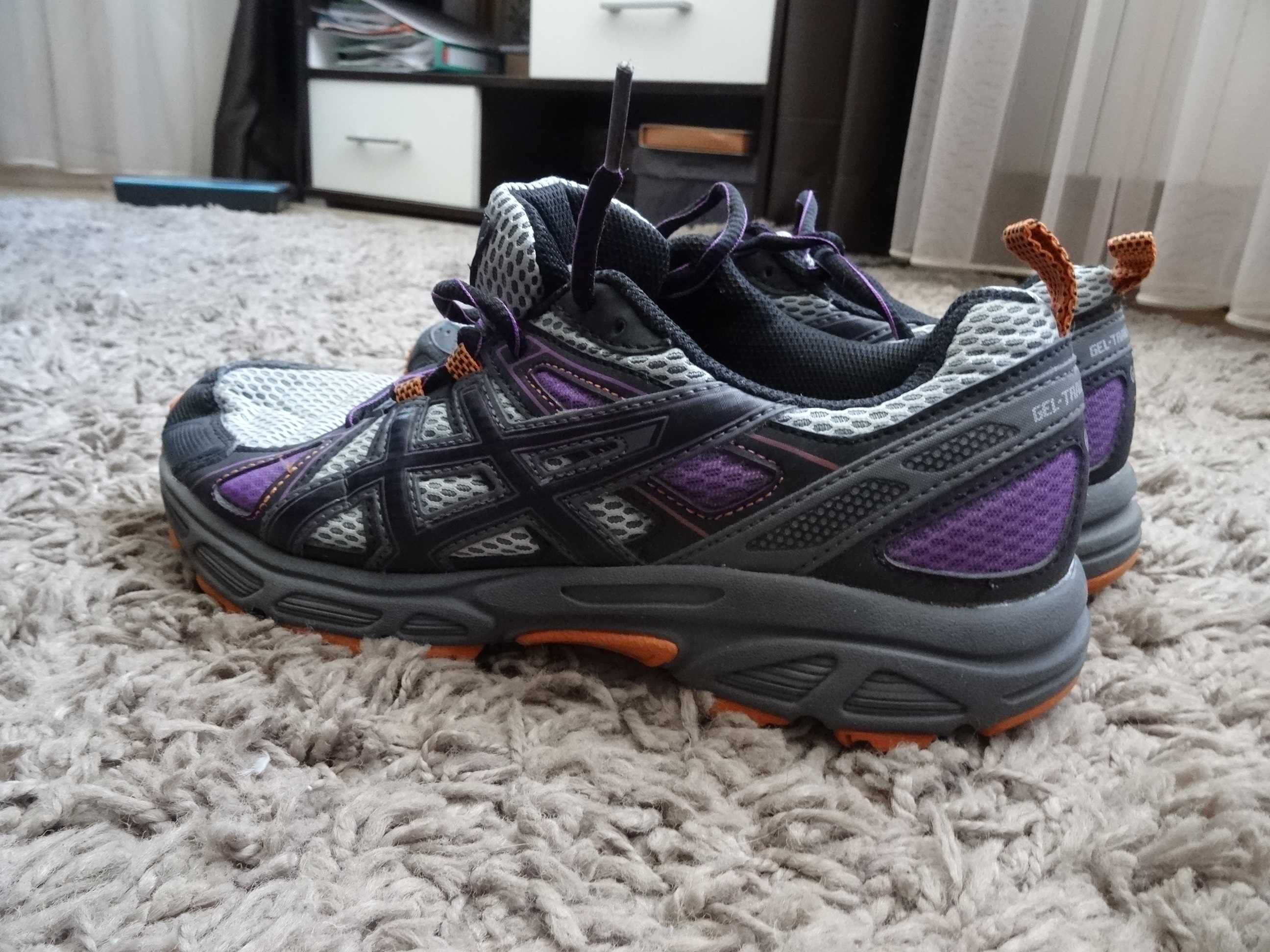asics 39.5 gel trail tambora 4