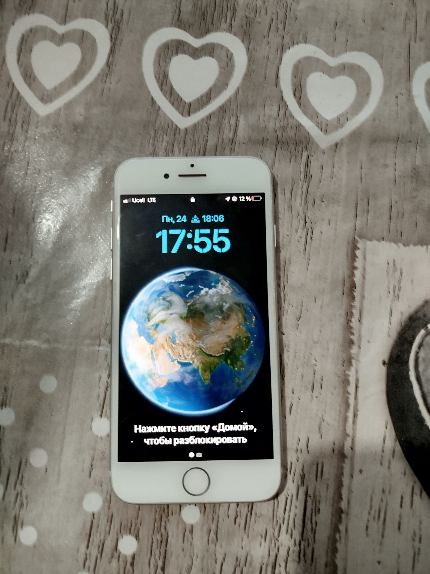 Iphone 8 sotiladi