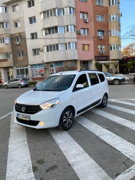 Dacia Lodgy an 2016 motor 1.6Benzina E5 Stare ireprosabila