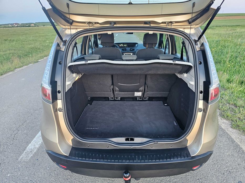 RENAULT SCENIC 1.5 DCI 110 CP Navi Pilot Automat