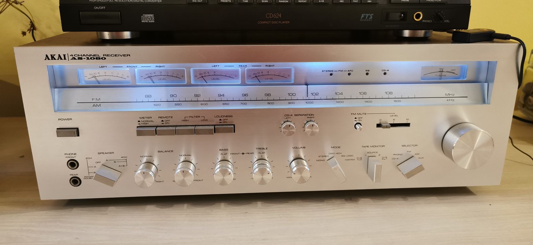 AKAI AS1080 receiver Quad