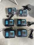 Incarcator standard LXT Makita DC18SD pentru acumulatori 18 volti
