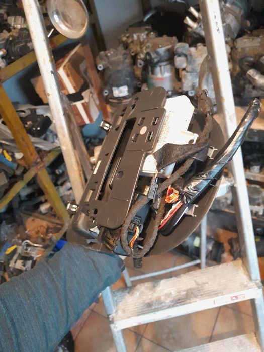 Radio Cd-player Renault Clio 3 Navigatie color TOM-TOM