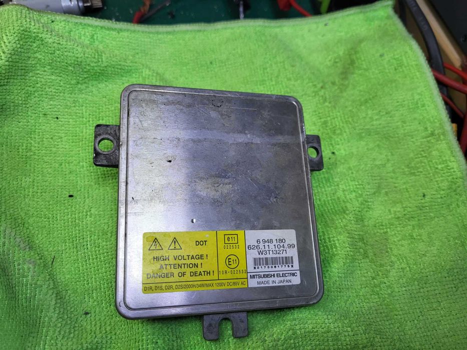 BMW E90 E91 баласт модул ксенон бмв 90 91 balast modul xenon