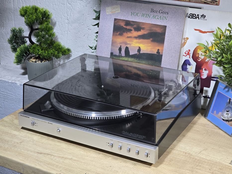 Pick-up TELEFUNKEN RS 200, full automatic,  direct drive ,hifi vintage