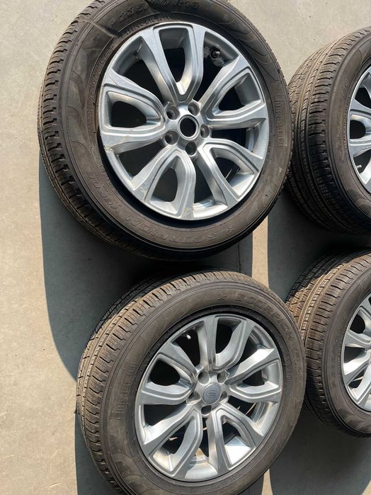 Гуми с Джанти за RANGE ROVER EVOQUE 2012/2022 235/60/R18