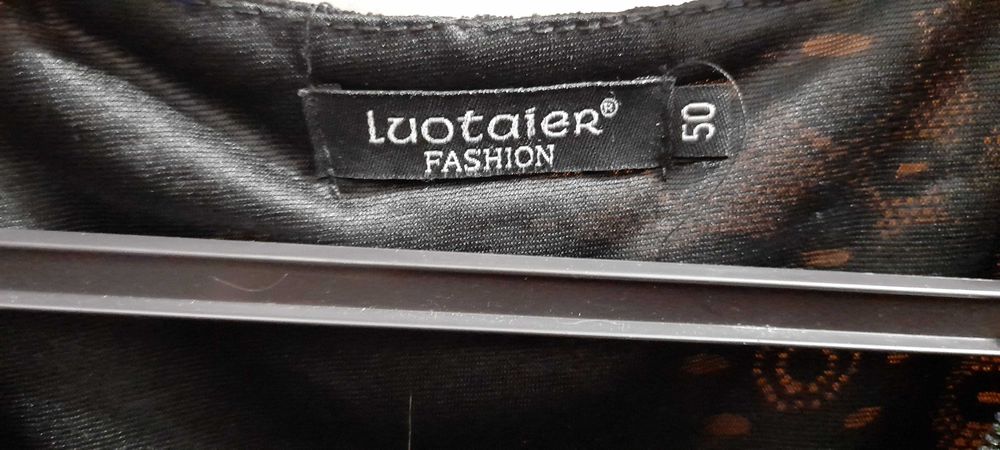 Vand sacouri si geaca unicat, de dama, noi