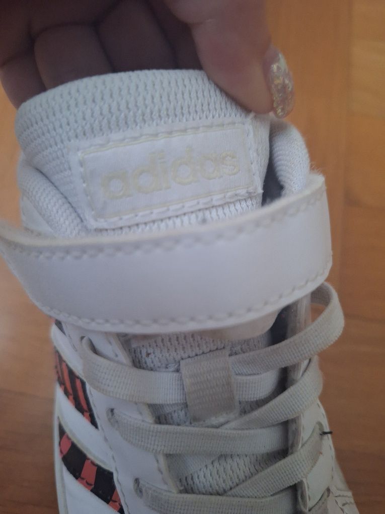 ADIDAS SPORTSWEAR Обувки Grand Court Tiger-Print
