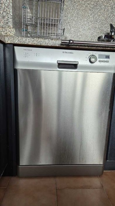 Много запазена кухня