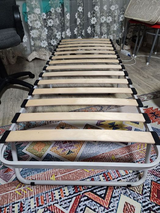 Раскладушка (Россия), как новая. удобная