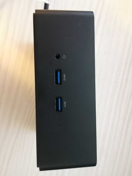 Dell Docking Station K16A - conectează laptopul cu un singur cablu
