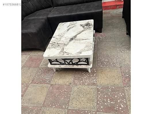 Холна маса която може да се превърне в трапезна