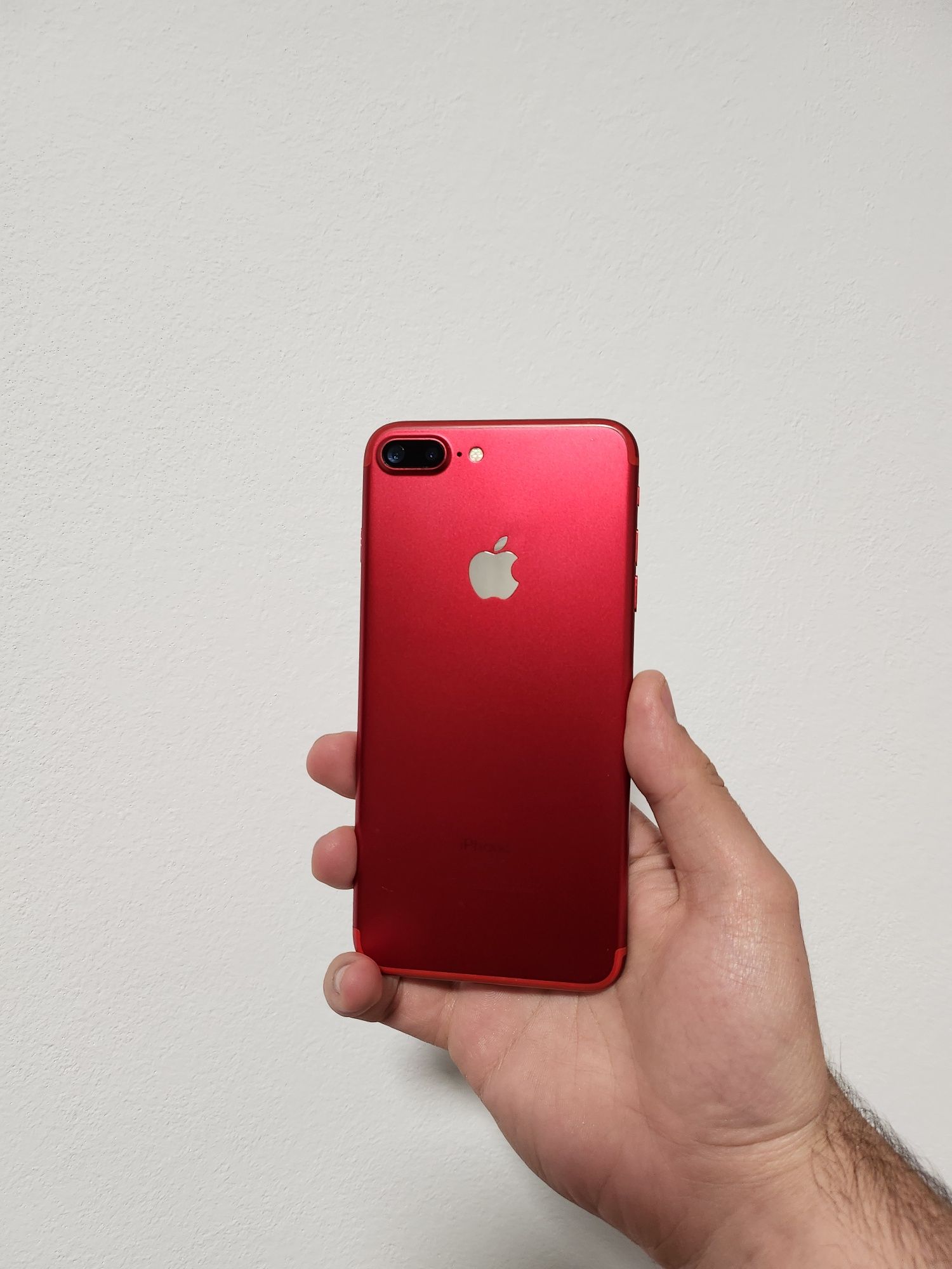 Iphone 7 plus Product red