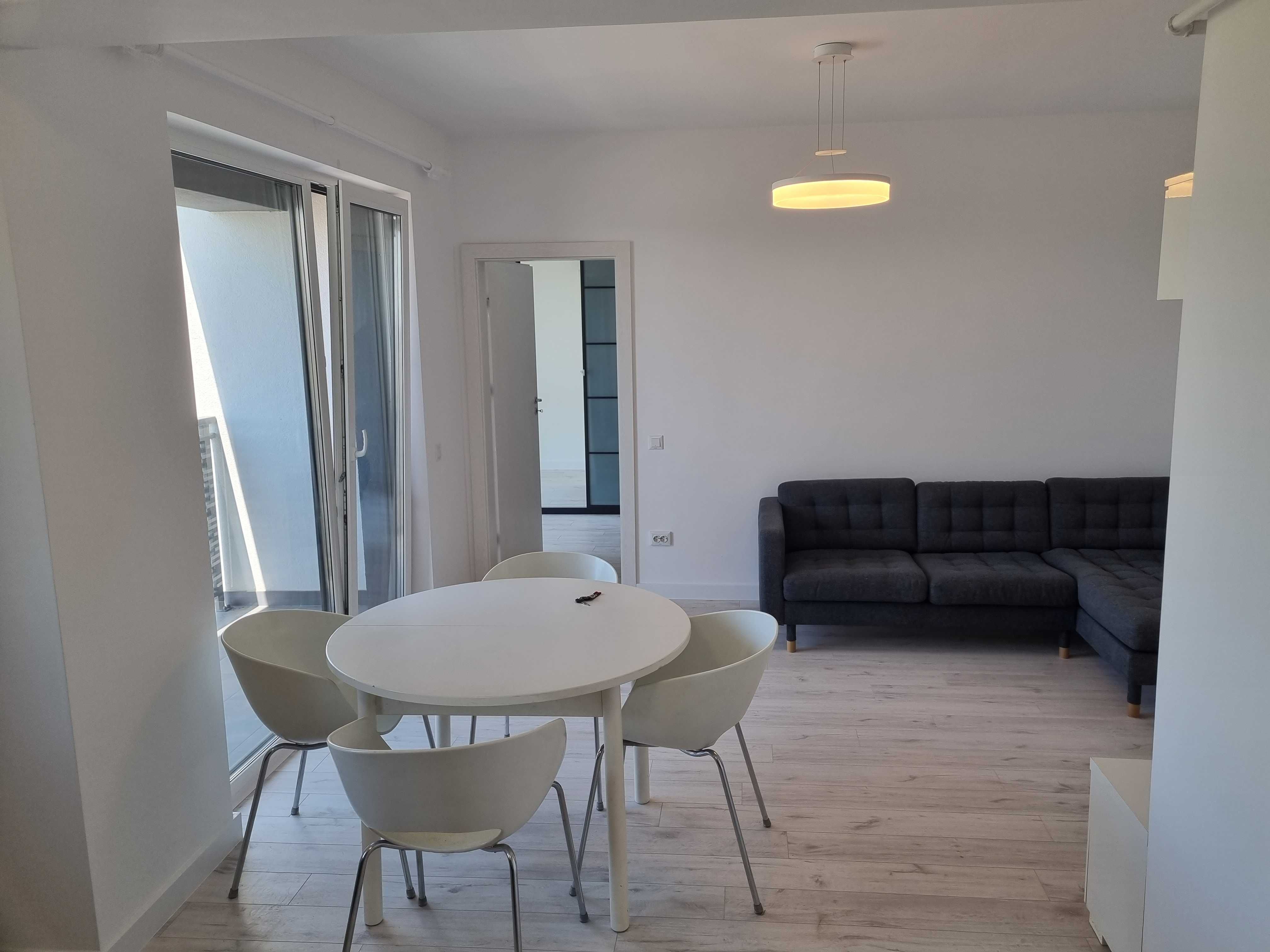De închiriat: Apartament nou cu 2 dormitoare