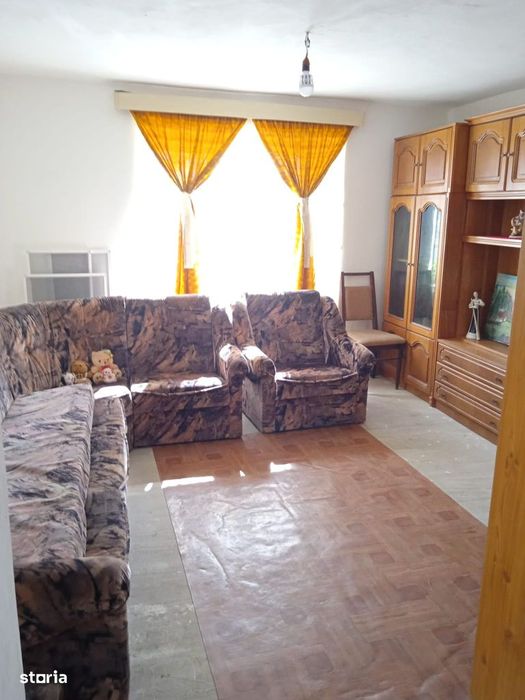 Casa de vanzare in Munar