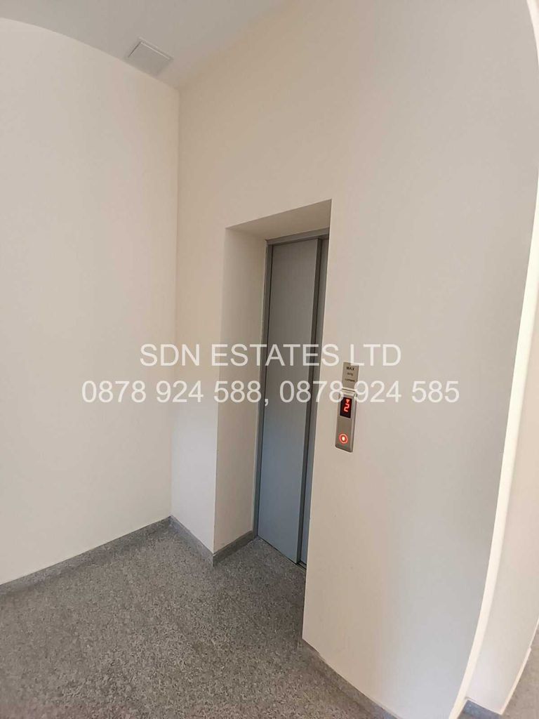 Продава се Многостаен апартамент в Казанлък - 170 кв.м за 1059 €/кв.м - Снимка #22