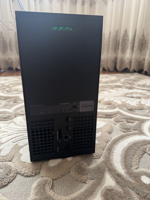 Xbox series x + akumlyator orginali  bunaqa narxga topomisila