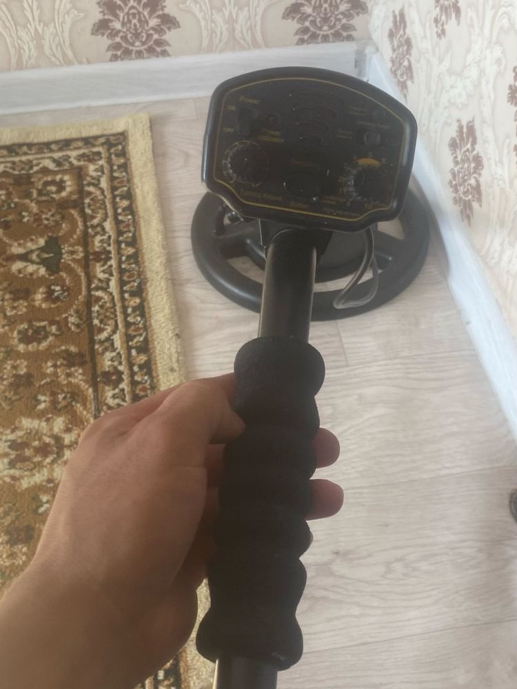 Металл искатель рабочий пользовался пару раз