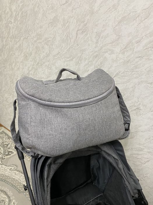 Коляска  прогулочная