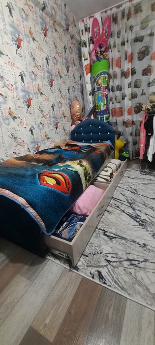 Продам  детский  кровать