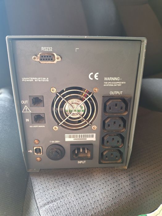 Stabilizator de Tensiune