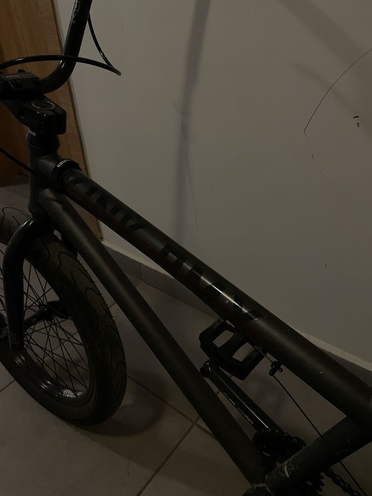 BMX колело на KINK BMX
