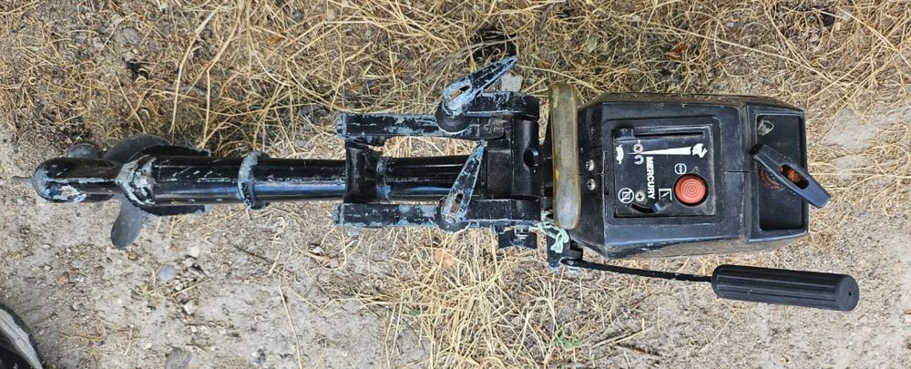 MERCURY 2.2 извънбордов къс ботуш