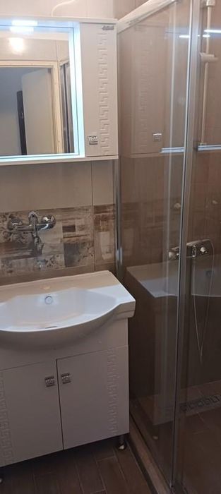 Дава се под наем Тристаен апартамент в София, Бъкстон - 75 кв.м за 499 € - Снимка #8