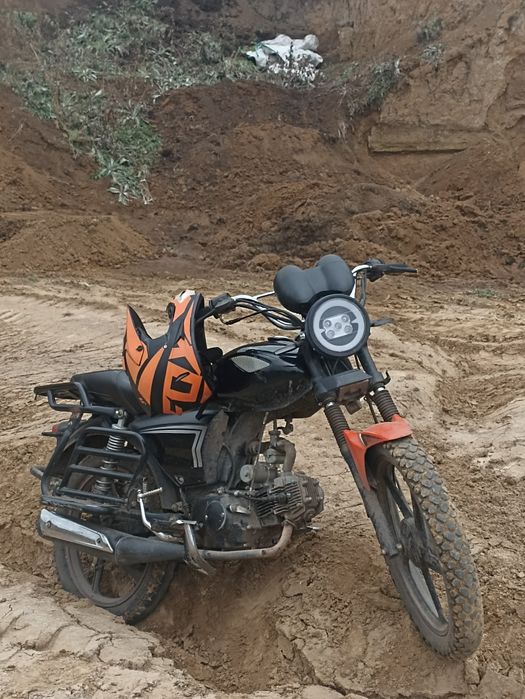 Продам мопед Alpha raid 110