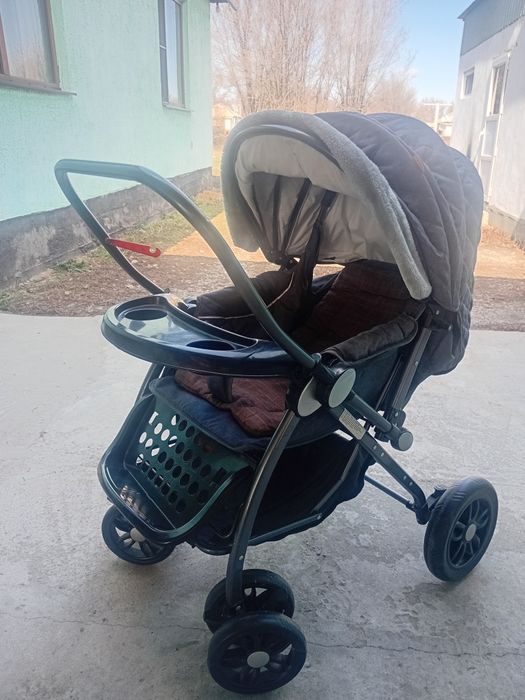 Продам каляску за 10 000 тг