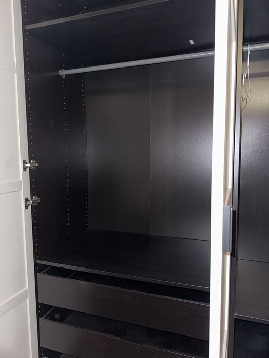 Dulap mare haine ikea