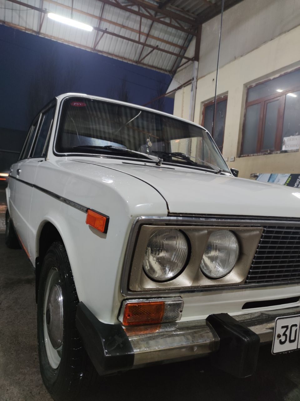 Vaz 21 06 sotiladi