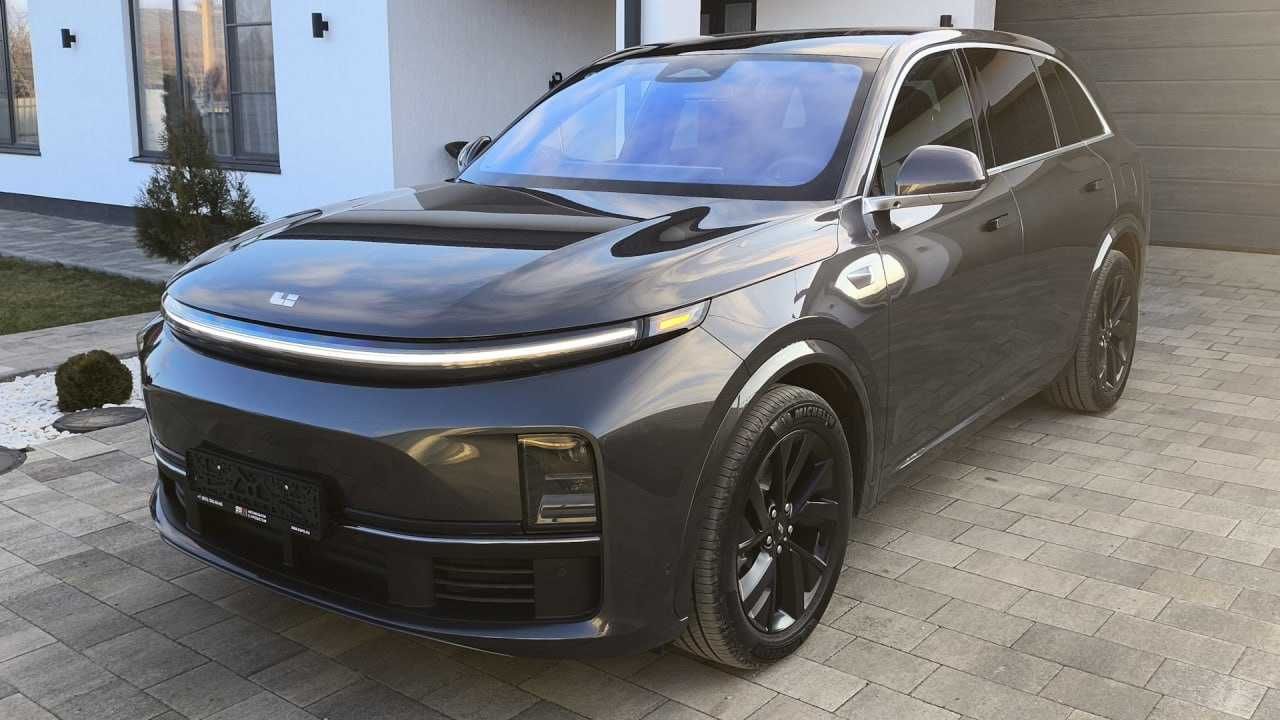 Lixiang L7   Ultra naxtga va nasiyaga