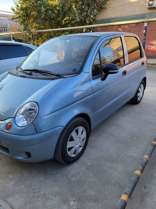 Srojna kraskasi kapotida ijiga otmagan qogan joyi toza prastoy kandorB