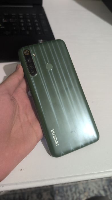 Realme 6i 128/4 в рабочем состоянии