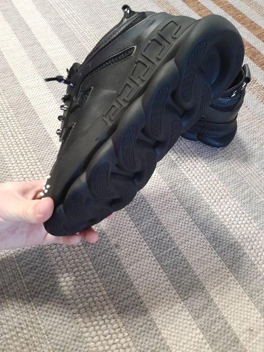 Adidasi Versace Chain Reaction!!