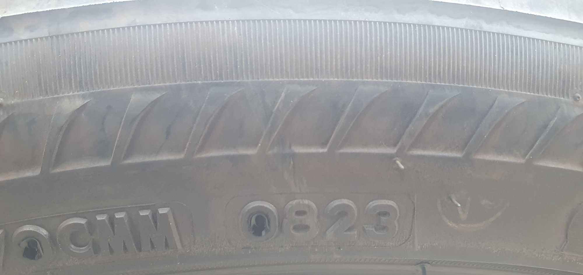 Bridgestone RFT 225 45 18