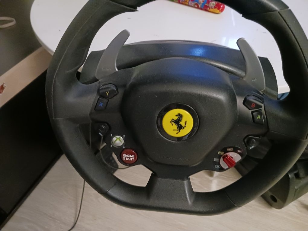 Volan thrustmaster Ferrari 458 rw pt x box 360