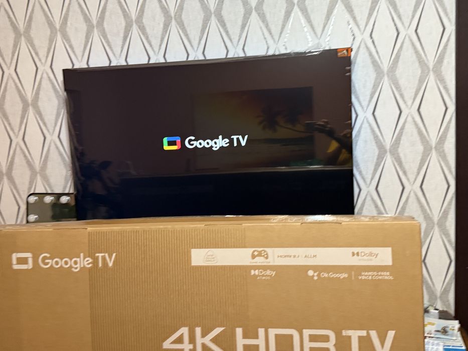 Televizor TCL LED 139cm 4K