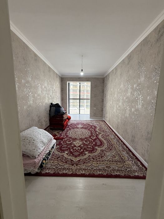 3 xona skvaznoy 2 etajda kvartira sotiladi