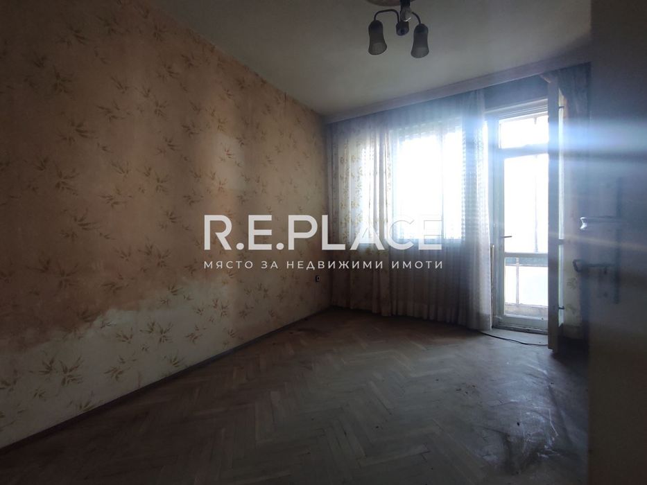 Продава се Многостаен апартамент в Варна, Колхозен пазар - 120 кв.м за 1534 €/кв.м - Снимка #1