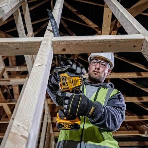 Саблен трион DeWALT DCS369N, 18V