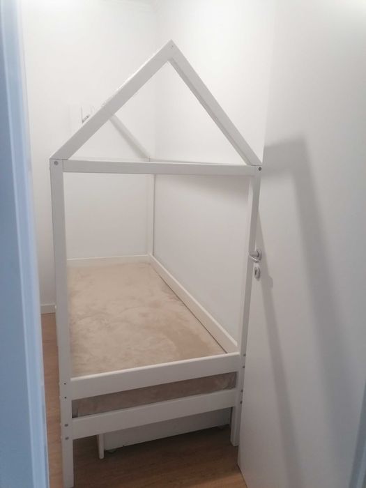 Pat copii tip casuta