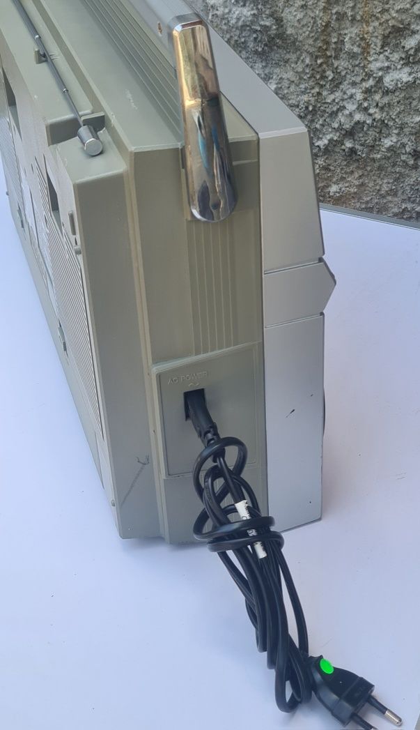 Радиокасетофон Toshiba RT-170S