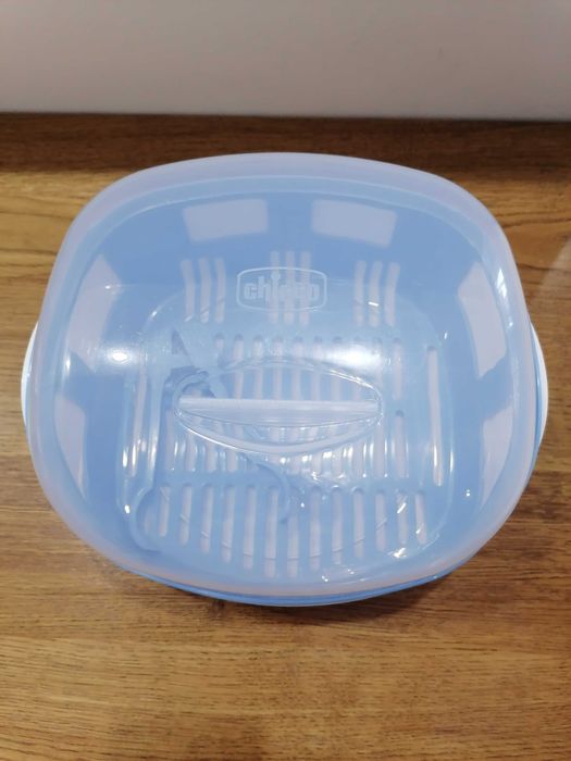 Vând sterilizatoar biberoane