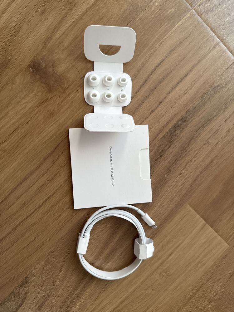 Airpods pro 2 gen оригинал (lightning)