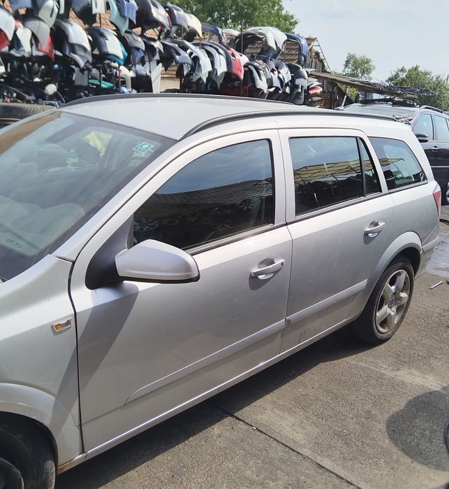 Usa/usi stanga/dreapta Opel Astra H combi/break