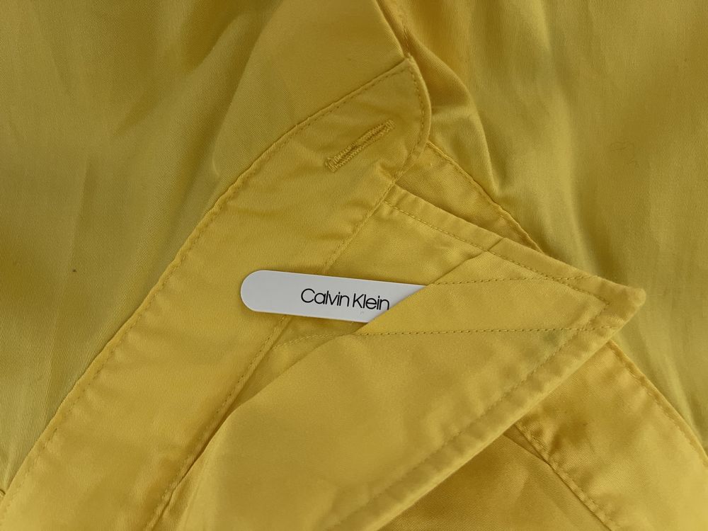 Cămașa Calvin Klein nouă , marimea L