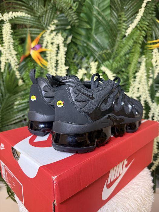 Nike Vapor Max Plus Black