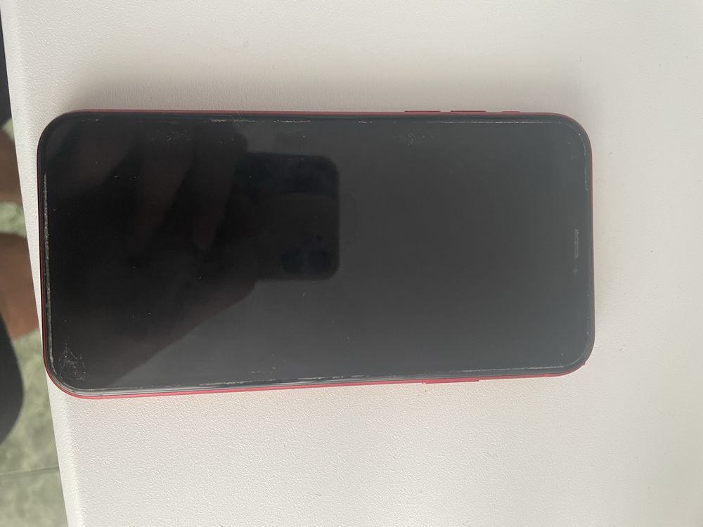 Iphone xr 83% капацитет на батерията
